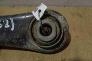 Изображение товара 3774 - 00003774 rychag zadnij levyj Volvo 440 1