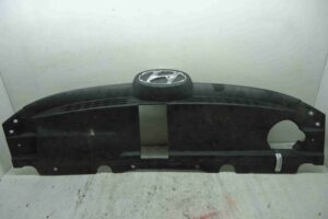 Изображение товара 3783 - 00003783 reshetka radiatora Mercedes CLA 1