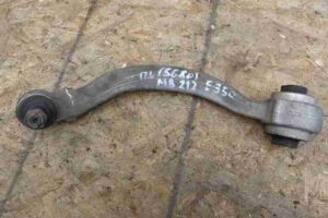 Изображение товара 3846 - 00003846 rychag perednij levyj nizhnij Ford Maverick 2