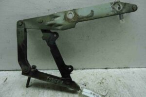 Изображение товара 3923 - 00003923 petlya kapota pravaya Audi A4