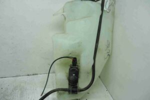 Изображение товара 3993 - 00003993 bachok omyvatelya Peugeot 406 3