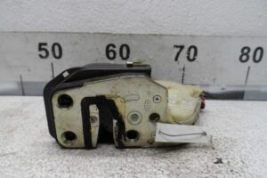 Изображение товара 4075 - 00004075 zamok dveri zadnej pravoj Audi 80