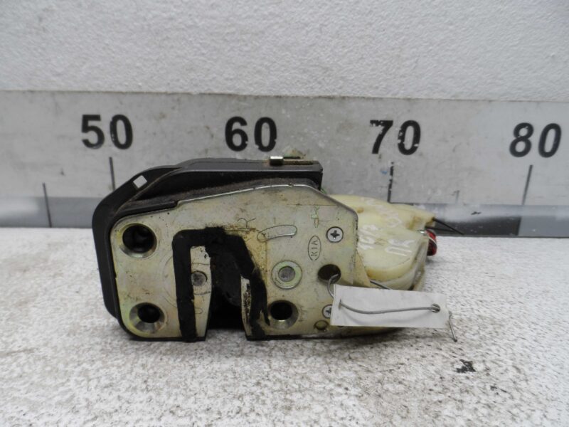 Изображение товара 4075 - 00004075 zamok dveri zadnej pravoj Audi 80