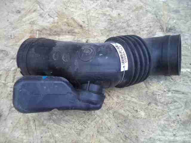 Изображение товара 4163 - 00004163 patrubok vozdushnogo filtra Peugeot 306