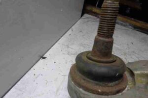 Изображение товара 4219 - 00004219 rychag perednij pravyj nizhnij Toyota Yaris 2