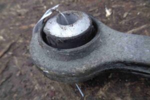 Изображение товара 4393 - 00004393 rychag zadnij pravyj verkhnij Ford Scorpio 3