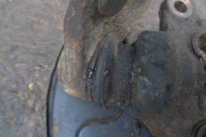 Изображение товара 4543 - 00004543 kulak povorotnyj pravyj Rover 400 1