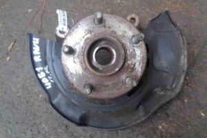 Изображение товара 4543 - 00004543 kulak povorotnyj pravyj Rover 400 3