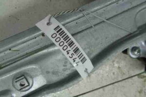 Изображение товара 4544 - 00004544 steklopodemnik zadnij pravyj 2