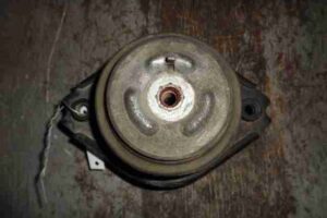 Изображение товара 4699 - 00004699 podushka krepleniya dvigatelya Ford Expedition 2