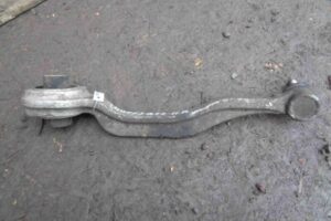 Изображение товара 4801 - 00004801 rychag perednij pravyj nizhnij Ford Escape 1