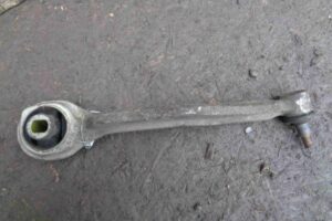 Изображение товара 4801 - 00004801 rychag perednij pravyj nizhnij Ford Escape