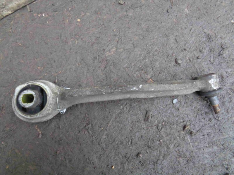 Изображение товара 4801 - 00004801 rychag perednij pravyj nizhnij Ford Escape