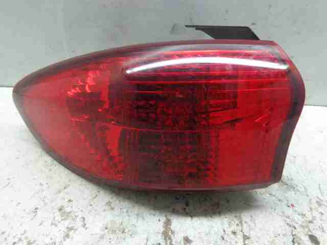 Изображение товара 4854 - 00004854 fonar kryla levyj Peugeot 306