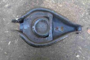 Изображение товара 5226 - 00005226 rychag zadnij pravyj nizhnij Pontiac Vibe 1