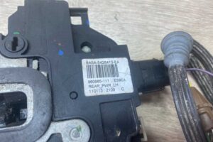 Изображение товара 5289 - 00005289 zamok dveri zadnej levoj Skoda Yeti 3