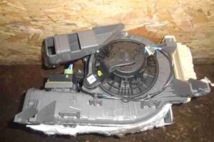 Изображение товара 5389 - 00005389 korpus otopitelya Pontiac TransSport 2