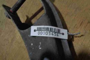 Изображение товара 5454 - 00005454 rychag zadnij levyj nizhnij Volvo 850 1