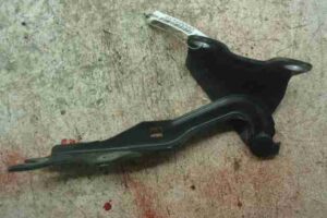 Изображение товара 5459 - 00005459 petlya kapota levaya Citroen C5