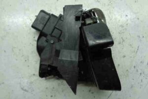 Изображение товара 5475 - 00005475 zamok dveri Hyundai Terracan 1