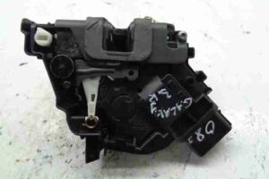 Изображение товара 5475 - 00005475 zamok dveri Hyundai Terracan 3