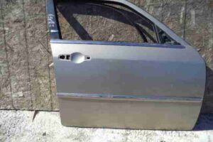 Изображение товара 5573 - 00005573 dver perednyaya pravaya 