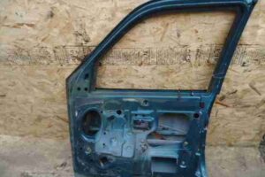 Изображение товара 5699 - 00005699 dver perednyaya pravaya Skoda Roomster 3