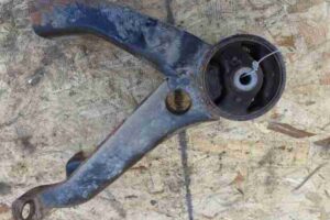 Изображение товара 5700 - 00005700 podushka krepleniya kpp 2