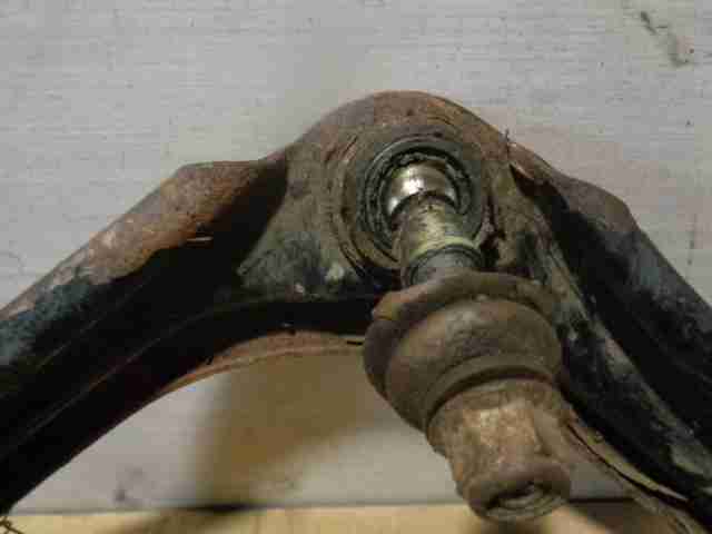 Изображение товара 5769 - 00005769 rychag perednij levyj verkhnij Skoda Roomster