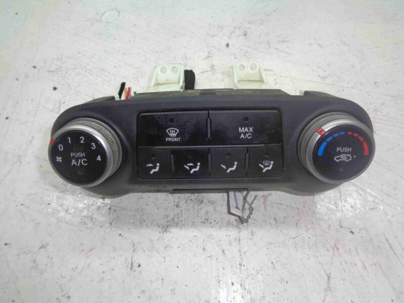 Изображение товара 5788 - 00005788 pereklyuchatel otopitelya Mercedes CLA