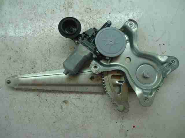 Изображение товара 5806 - 00005806 steklopodemnik zadnij pravyj Chevrolet Trailblazer