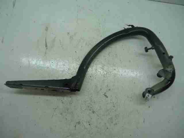 Изображение товара 5821 - 00005821 petlya kryshki bagazhnika Ford Scorpio