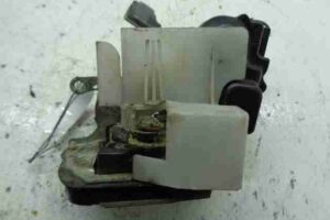 Изображение товара 5895 - 00005895 zamok dveri Rover 600 2