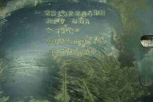 Изображение товара 6012 - 00006012 nakladka perednego pravogo kryla Toyota Venza 2