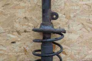 Изображение товара 6105 - 00006105 amortizator perednij levyj 3