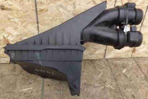 Изображение товара 6149 - 00006149 korpus vozdushnogo filtra Chevrolet Lumina 2