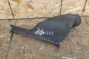 Изображение товара 6289 - 00006289 patrubok vozdushnogo filtra Chevrolet Lumina