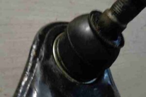 Изображение товара 6305 - 00006305 rychag perednij pravyj nizhnij SEAT Leon 3