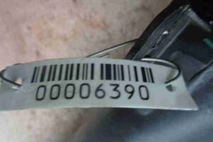 Изображение товара 6390 - 00006390 patrubok vozdushnogo filtra Audi A4 3