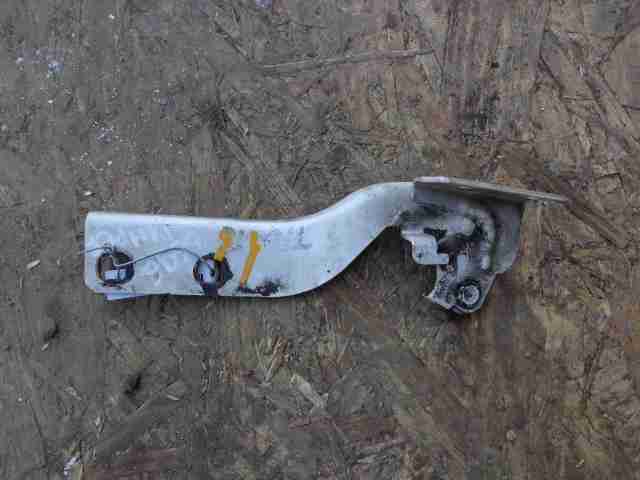 Изображение товара 6533 - 00006533 petlya kapota pravaya