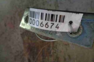 Изображение товара 6674 - 00006674 petlya kapota pravaya Volkswagen Up 1