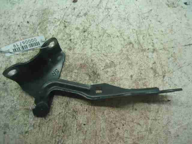 Изображение товара 6719 - 00006719 petlya kapota pravaya Citroen C5