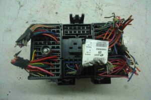 Изображение товара 6877 - 00006877 blok predokhranitelej Peugeot 406 3