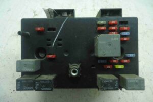 Изображение товара 6877 - 00006877 blok predokhranitelej Peugeot 406