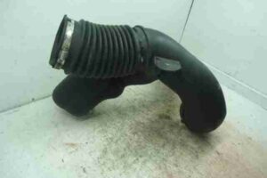 Изображение товара 6929 - 00006929 patrubok vozdushnogo filtra 2