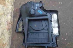 Изображение товара 6957 - 00006957 kryshka dvigatelya dekorativnaya Citroen Berlingo 1