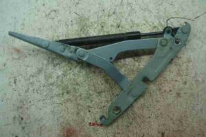 Изображение товара 6978 - 00006978 petlya kryshki bagazhnika 