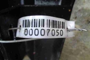 Изображение товара 7050 - 00007050 porog plastikovyj pravyj 1