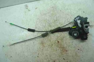 Изображение товара 7053 - 00007053 zamok dveri Chevrolet Blazer 3