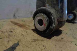 Изображение товара 7152 - 00007152 rychag zadnij levyj Audi Q7 3